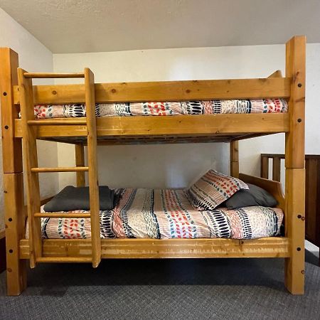 Adventures Vacation Rentals Лава-Хот-Спрингс Экстерьер фото
