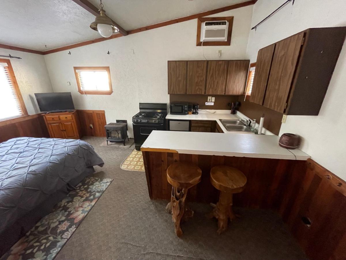 Adventures Vacation Rentals Лава-Хот-Спрингс Экстерьер фото